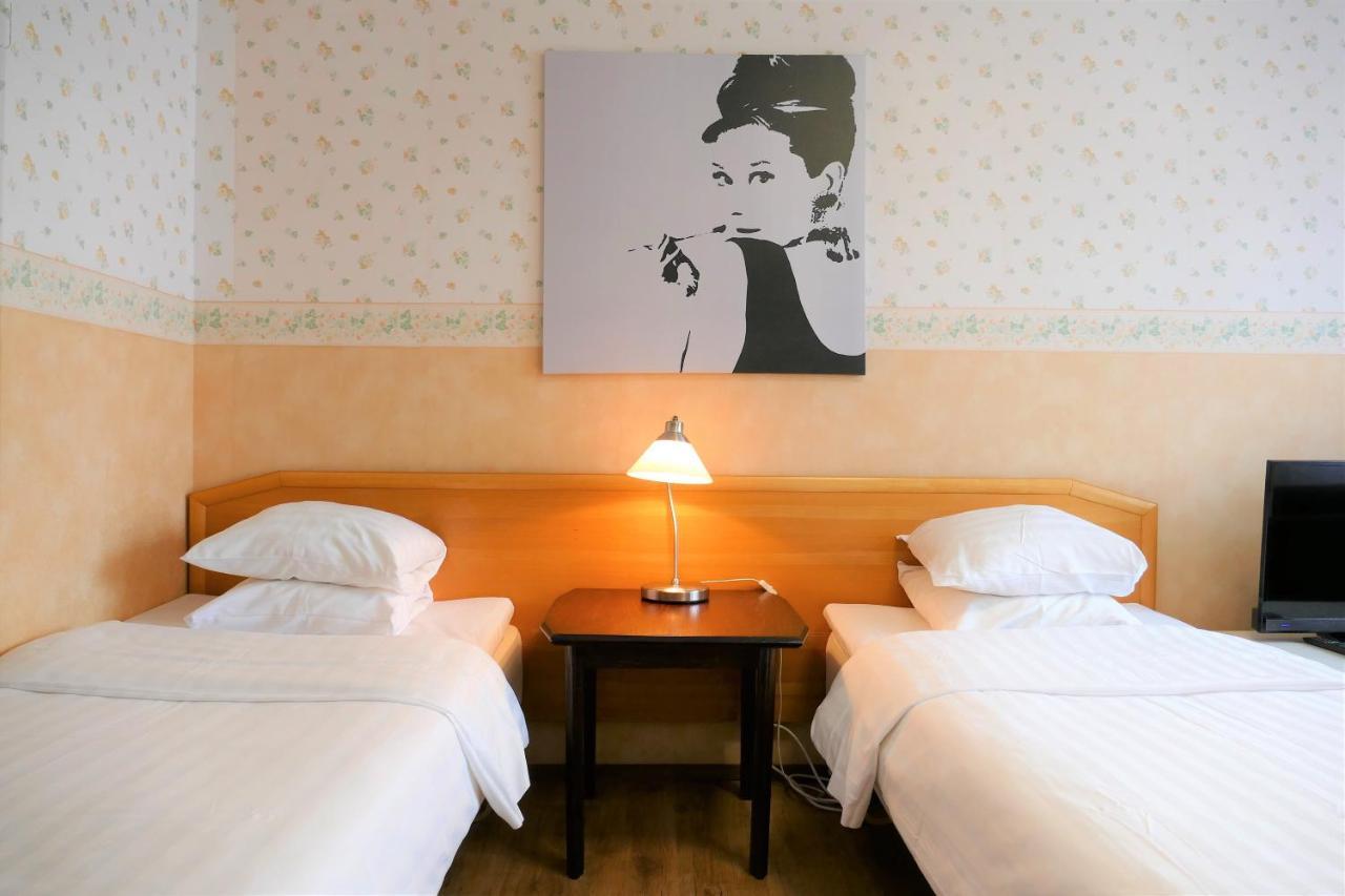 Linnanpiha Bed & Breakfast Rauma Esterno foto