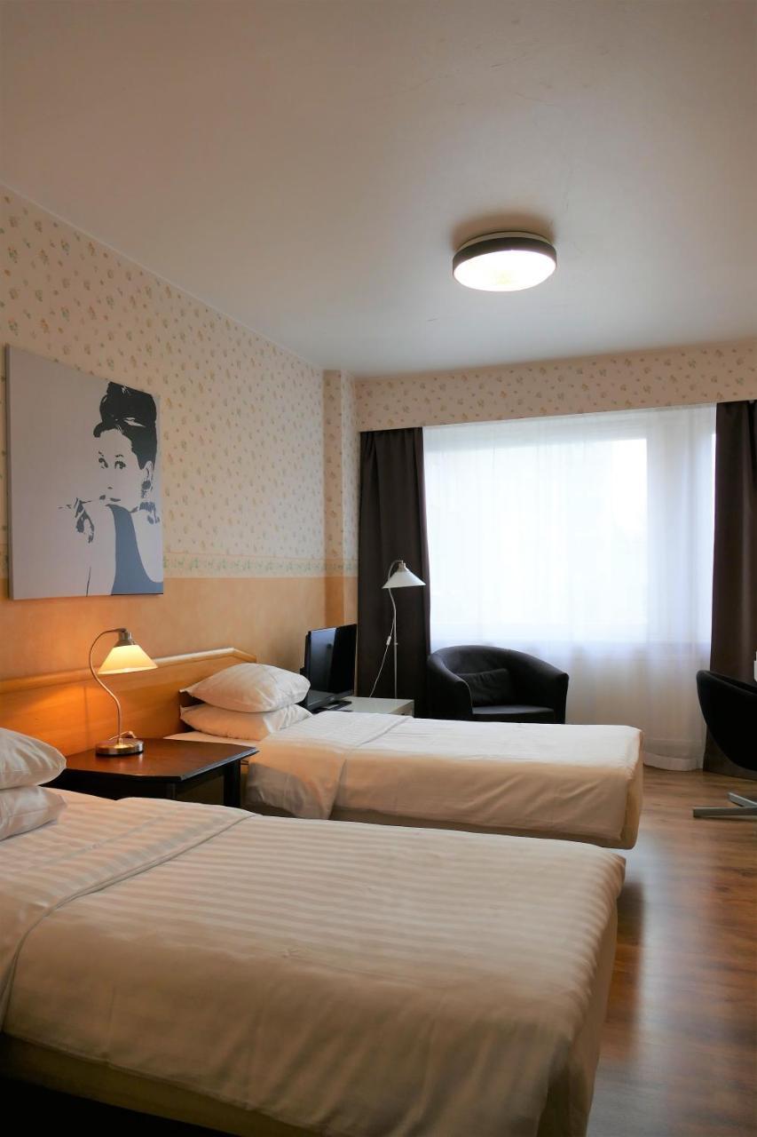 Linnanpiha Bed & Breakfast Rauma Esterno foto